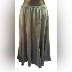 New! Very Vollbrach Comfy Green Skirt Large